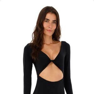 Superdown Crop Long Sleeve Black Revolve Sz S Plunging V Neck Circle Loop Buckle